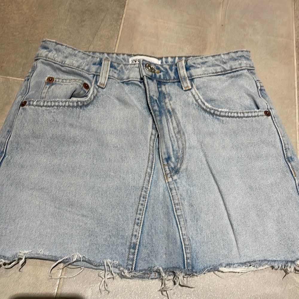 Zara denim mini skirt